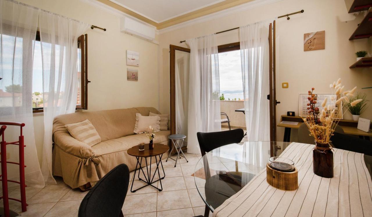 Apartman Mediterraneo Supetar Exterior foto