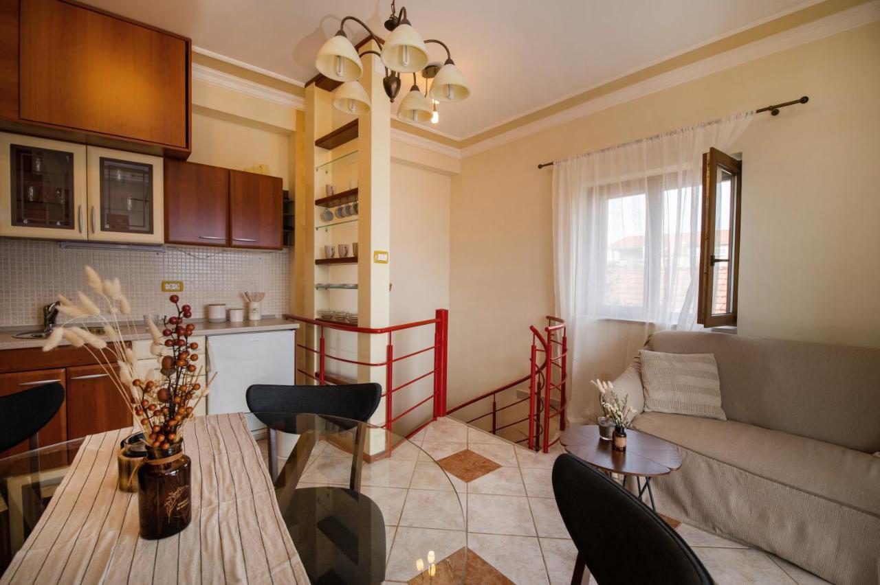 Apartman Mediterraneo Supetar Exterior foto